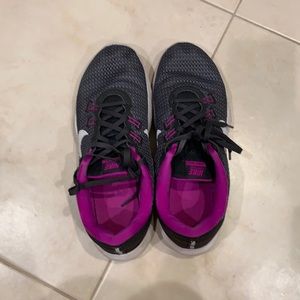 Nike Flex TR 7 Sneakers